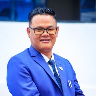 Principal Gyendra lama Principal Gyendra lama
